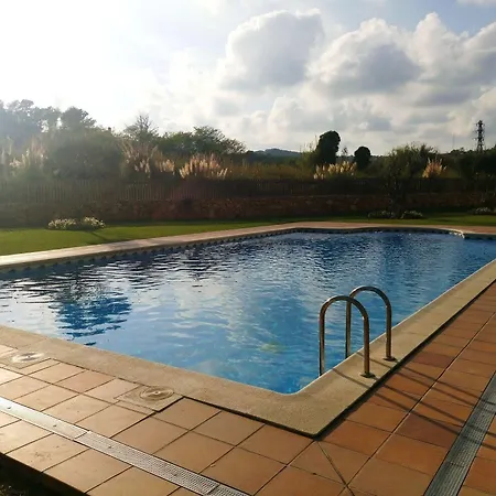 Avenida Fenals Apartament *